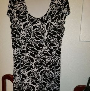 Black and white print dress